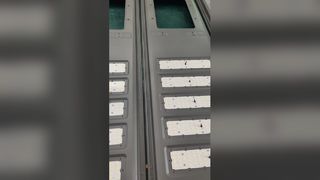 দেখুন: SMD2835/3030 LED স্ট্রিট লাইট IP66 রেট করা বাগান এবং রোডওয়ে শোকেসের জন্য