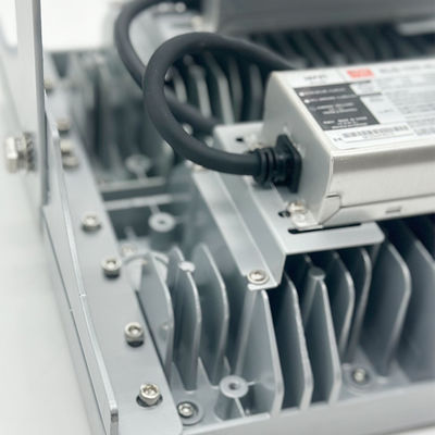 উচ্চ উজ্জ্বলতা আইপি 66 জলরোধী LED মডুলার ফ্লাড লাইট শিল্প আলো জন্য 50000H দীর্ঘ জীবন সঙ্গে