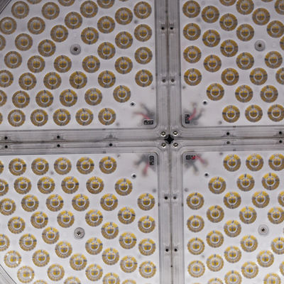 আইপি 66 ওয়াটারপ্রুফ এলইডি স্টেডিয়াম আলোকসজ্জা 3000-6500 কে রঙের তাপমাত্রা এবং 50,000 ঘন্টা লাইফটাইম বহিরঙ্গন জিমনেসিয়ামের জন্য