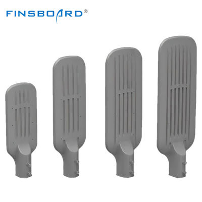 হাইওয়ে এবং পার্কিং লটের জন্য আউটডোর ডাই-কাস্টিং অ্যালুমিনিয়াম IP65 জলরোধী SMD2835 LED স্ট্রিট লাইট