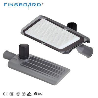 হাইওয়ে লাইটিংয়ের জন্য 130-140lm/w দক্ষতা সহ IP66 জলরোধী অ্যালুমিনিয়াম হাউজিং এলইডি স্ট্রিট লাইট