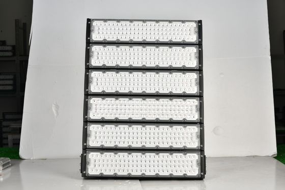 আইপি 65 ওয়াটারপ্রুফ 2000W এলইডি হাই মাস্ট লাইট স্টেডিয়াম এবং আউটডোর ফ্লাড ল্যাম্পের জন্য 50000 ঘন্টা জীবনকাল সহ